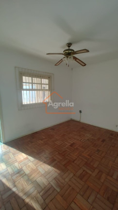 Imagem Casa com 3 Quartos à Venda, 300 m² em Jardim Longatto - Mogi Mirim