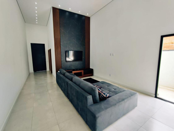 Imagem Imóvel com 3 Quartos à Venda, 187 m² Imagem Imóvel com 3 Quartos à Venda, 187 m²