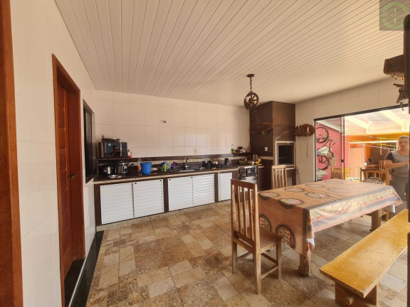 Imagem Casa com 3 Quartos à Venda, 160 m² em Contorno - Ponta Grossa