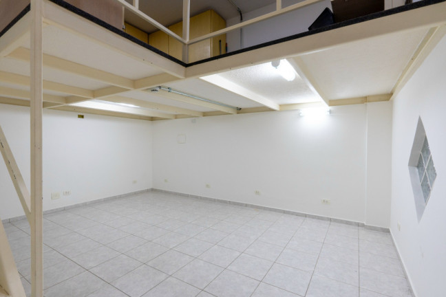 Sala Comercial à Venda, 21 m² em Jardim Caboré - São Paulo