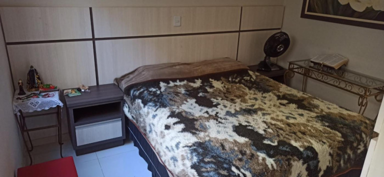 Imagem Casa com 3 Quartos à Venda, 122 m² em Jardim Diamante - Maringá