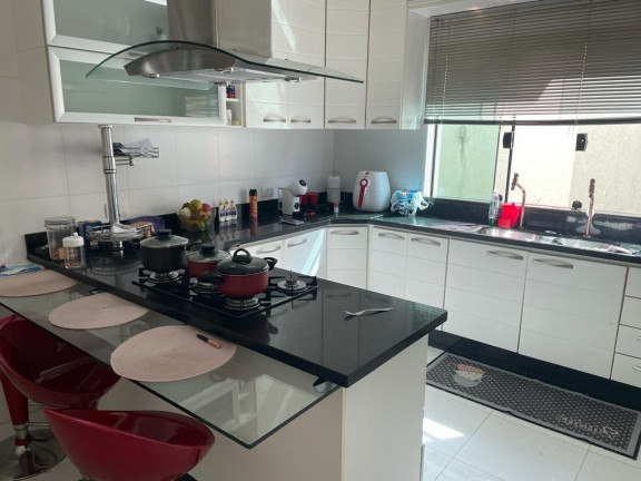 Imagem Sobrado com 4 Quartos à Venda, 340 m² em Jardim Residencial Suzano - Suzano Imagem Sobrado com 4 Quartos à Venda, 340 m² em Jardim Residencial Suzano - Suzano