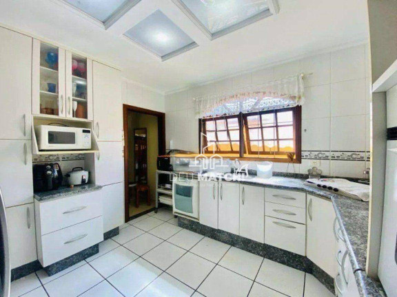 Imagem Chácara com 3 Quartos à Venda, 990 m² em Chácaras Maringá - Atibaia