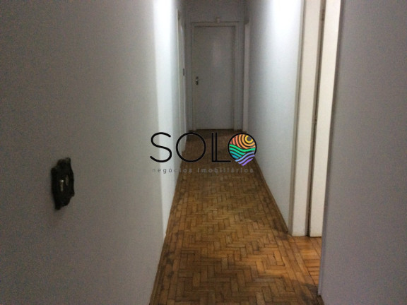 Imagem Casa com 3 Quartos à Venda, 245 m² em Centro - Araraquara Imagem Casa com 3 Quartos à Venda, 245 m² em Centro - Araraquara