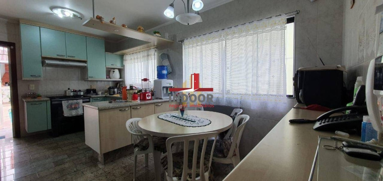 Imagem Casa com 4 Quartos à Venda, 205 m² em Vila Pedra Branca - São Paulo Imagem Casa com 4 Quartos à Venda, 205 m² em Vila Pedra Branca - São Paulo