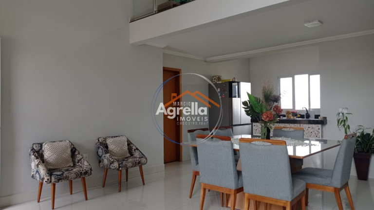 Imagem Imóvel com 3 Quartos à Venda, 198 m² em Residencial Jacarandá - Engenheiro Coelho Imagem Imóvel com 3 Quartos à Venda, 198 m² em Residencial Jacarandá - Engenheiro Coelho