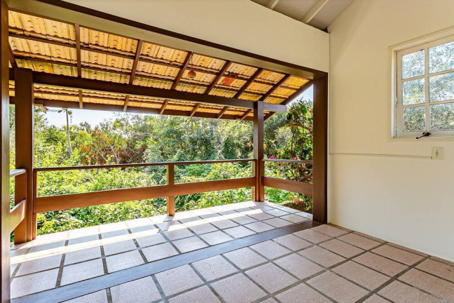 Imagem Casa com 6 Quartos à Venda, em Lagoa Da Conceição - Florianópolis Imagem Casa com 6 Quartos à Venda, em Lagoa Da Conceição - Florianópolis
