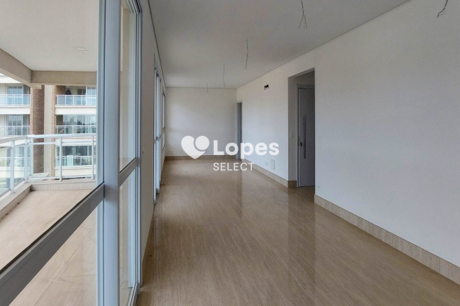 Imagem Apartamento com 4 Quartos à Venda, 247 m² em Vila Embaré - Valinhos