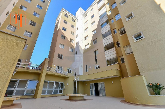 Imagem Apartamento com 3 Quartos à Venda, 75 m² em Cabral - Curitiba