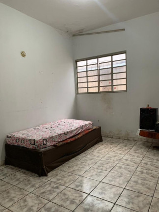 Imagem Casa com 2 Quartos à Venda, 90 m² em Jardim Califórnia - Goiânia Imagem Casa com 2 Quartos à Venda, 90 m² em Jardim Califórnia - Goiânia
