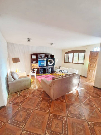 Imagem Casa com 3 Quartos à Venda, 458 m² em Nossa Senhora Do Rosário - Santa Maria Imagem Casa com 3 Quartos à Venda, 458 m² em Nossa Senhora Do Rosário - Santa Maria
