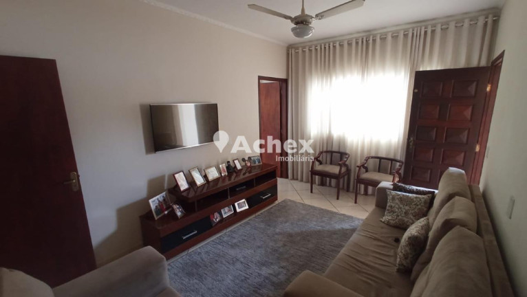 Imagem Casa com 3 Quartos à Venda, 160 m² em Vila Costa E Silva - Campinas Imagem Casa com 3 Quartos à Venda, 160 m² em Vila Costa E Silva - Campinas