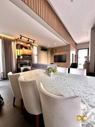 Imagem Casa de Condomínio com 3 Quartos à Venda, 240 m² em Ribeirão Do Lipa - Cuiabá Imagem Casa de Condomínio com 3 Quartos à Venda, 240 m² em Ribeirão Do Lipa - Cuiabá