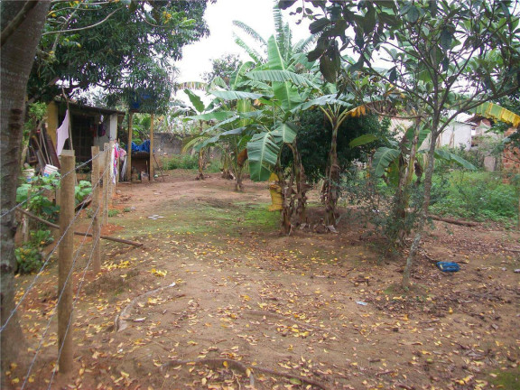 Imagem Terreno à Venda, 548 m² em Monteiro (são Vicente) - Araruama Imagem Terreno à Venda, 548 m² em Monteiro (são Vicente) - Araruama