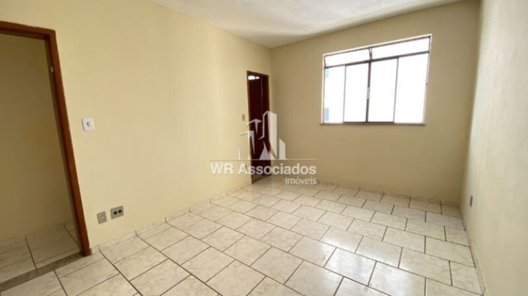 Imagem Apartamento com 2 Quartos à Venda, 75 m²