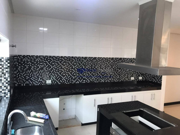 Imagem Sobrado com 4 Quartos à Venda, 482 m² em Caetetuba - Atibaia