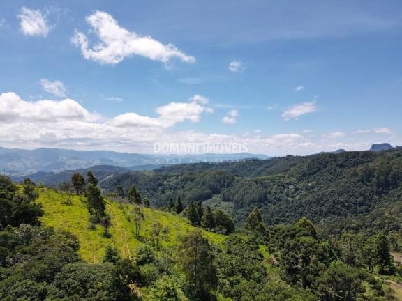 Imagem Imóvel com 2 Quartos à Venda, 1.360 m² em Região Do Toriba - Campos Do Jordão Imagem Imóvel com 2 Quartos à Venda, 1.360 m² em Região Do Toriba - Campos Do Jordão