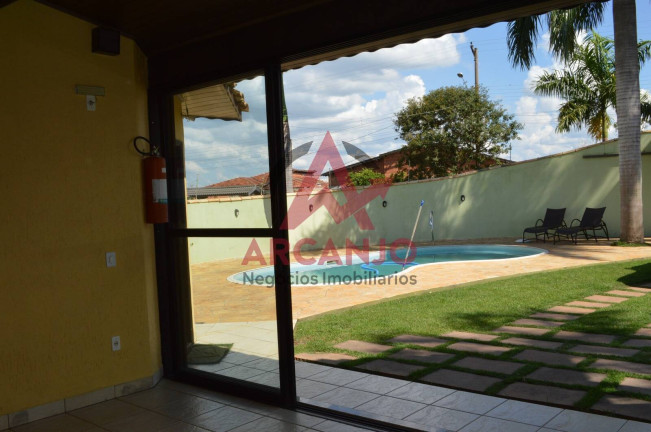 Imagem Chácara com 3 Quartos à Venda, 547 m² em Residencial Hípica Jaguari - Bragança Paulista
