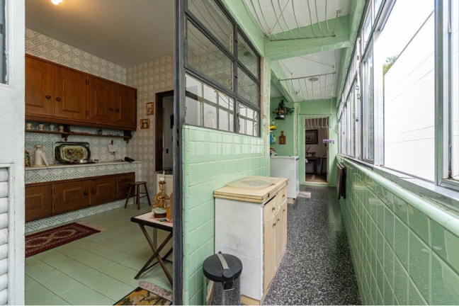 Imagem Apartamento com 4 Quartos à Venda, 277 m² em Auxiliadora - Porto Alegre Imagem Apartamento com 4 Quartos à Venda, 277 m² em Auxiliadora - Porto Alegre
