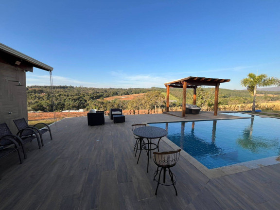 Imagem Chácara com 3 Quartos à Venda, 1.380 m² em Zona Rural - Mateus Leme Imagem Chácara com 3 Quartos à Venda, 1.380 m² em Zona Rural - Mateus Leme
