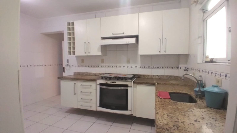 Imagem Apartamento com 3 Quartos à Venda, 250 m² em Gonzaga - Santos Imagem Apartamento com 3 Quartos à Venda, 250 m² em Gonzaga - Santos