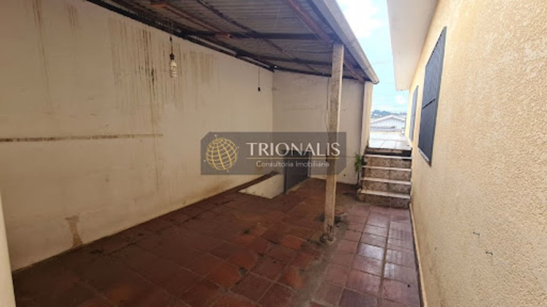Imagem Casa com 3 Quartos à Venda, 182 m² em Atibaia Jardim - Atibaia