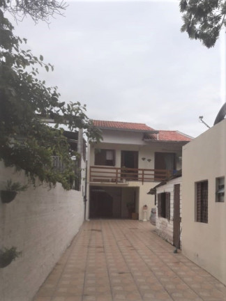 Imagem Casa com 3 Quartos à Venda, 163 m² em Cavalhada - Porto Alegre