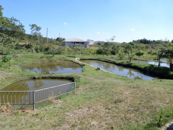 Imagem Imóvel com 2 Quartos à Venda, 12.000 m² em Cajuru - São José Dos Campos