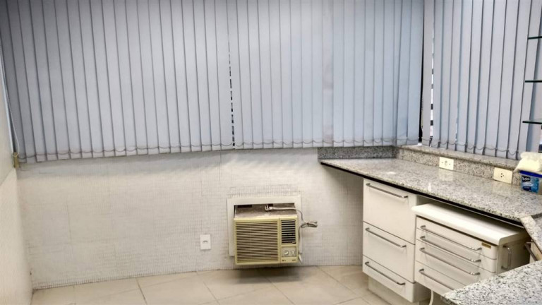 Imagem Casa à Venda, 78 m² em Boqueirão - Santos Imagem Casa à Venda, 78 m² em Boqueirão - Santos