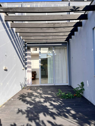 Imagem Casa com 3 Quartos à Venda, em Campeche - Florianópolis Imagem Casa com 3 Quartos à Venda, em Campeche - Florianópolis