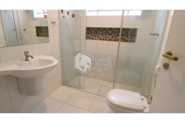 Imagem Casa com 4 Quartos à Venda, 350 m² em Vila Madalena - São Paulo Imagem Casa com 4 Quartos à Venda, 350 m² em Vila Madalena - São Paulo