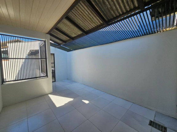 Imagem Casa com 2 Quartos à Venda, 90 m² em Salinas - Balneário Barra Do Sul
