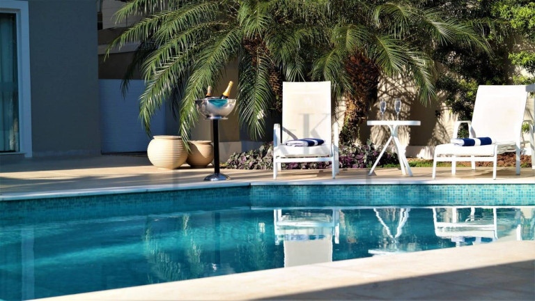 Imagem Casa com 5 Quartos à Venda, 1.000 m² em Barra Da Tijuca - Rio De Janeiro Imagem Casa com 5 Quartos à Venda, 1.000 m² em Barra Da Tijuca - Rio De Janeiro
