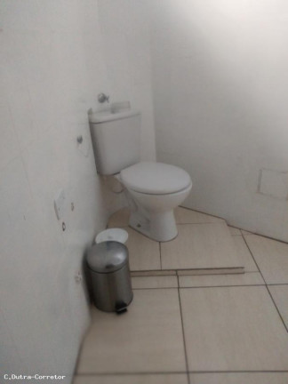 Imagem Sobrado com 3 Quartos à Venda, 212 m² em Vila Noêmia - Mauá