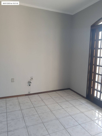 Imagem Casa à Venda, em Várzea Paulista Imagem Casa à Venda, em Várzea Paulista