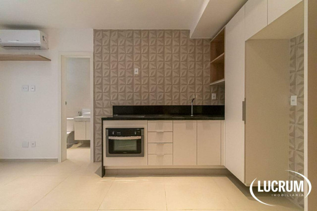 Imagem Apartamento com 1 Quarto à Venda, 58 m² em Copacabana - Rio De Janeiro Imagem Apartamento com 1 Quarto à Venda, 58 m² em Copacabana - Rio De Janeiro