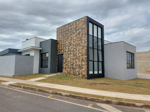 Casa de Condomínio com 3 Quartos à Venda, 220 m² em Aparecidinha - Sorocaba