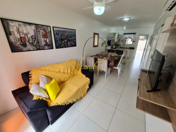 Imagem Casa de Condomínio com 3 Quartos à Venda, 112 m² em Rainha Do Mar - Xangri-la