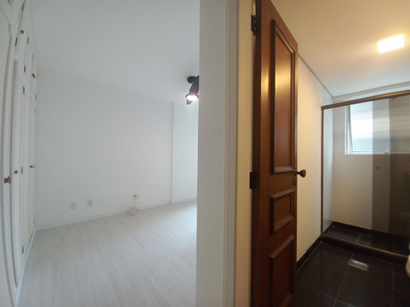 Imagem Apartamento com 3 Quartos à Venda, 162 m² em Gonzaga - Santos