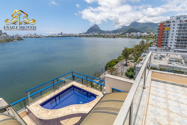 Imagem Imóvel com 4 Quartos à Venda, 495 m² em Lagoa - Rio De Janeiro Imagem Imóvel com 4 Quartos à Venda, 495 m² em Lagoa - Rio De Janeiro