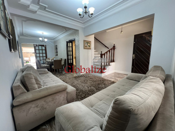 Imóvel com 3 Quartos à Venda, 210 m² em Boqueirão - Santos