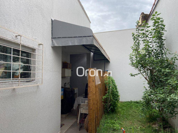 Imagem Casa com 3 Quartos à Venda, 223 m² em Setor Coimbra - Goiânia Imagem Casa com 3 Quartos à Venda, 223 m² em Setor Coimbra - Goiânia