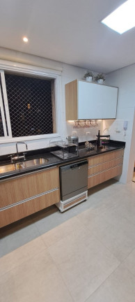 Imagem Imóvel com 3 Quartos à Venda, 141 m² em Vila Suzana - São Paulo Imagem Imóvel com 3 Quartos à Venda, 141 m² em Vila Suzana - São Paulo