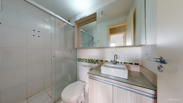 Imagem Imóvel com 2 Quartos à Venda, 46 m² em Cavalhada - Porto Alegre