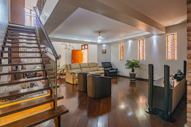 Imagem Sobrado com 3 Quartos à Venda, 250 m² em Vila Romana - São Paulo Imagem Sobrado com 3 Quartos à Venda, 250 m² em Vila Romana - São Paulo