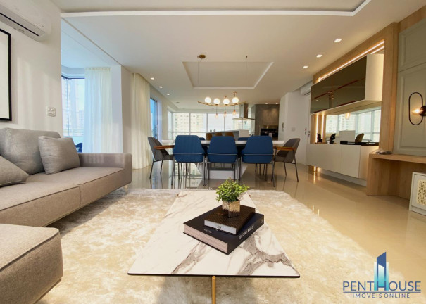 Imagem Apartamento com 4 Quartos à Venda, 240 m² em Centro - Balneário Camboriú Imagem Apartamento com 4 Quartos à Venda, 240 m² em Centro - Balneário Camboriú