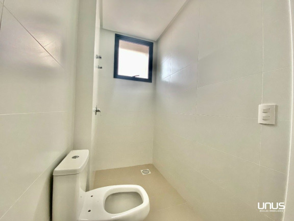 Imagem Apartamento com 3 Quartos à Venda, 213 m² em Agronômica - Florianópolis Imagem Apartamento com 3 Quartos à Venda, 213 m² em Agronômica - Florianópolis
