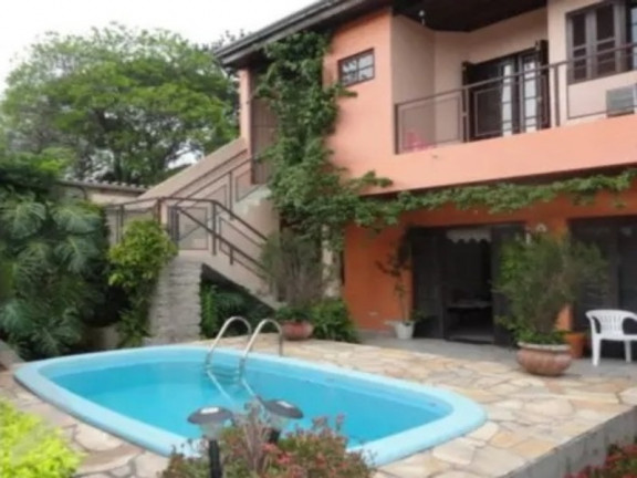 Imagem Casa com 3 Quartos à Venda, 250 m² em Sarandi - Porto Alegre Imagem Casa com 3 Quartos à Venda, 250 m² em Sarandi - Porto Alegre