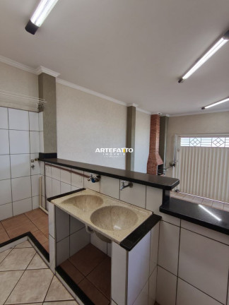 Imagem Casa com 3 Quartos à Venda, 237 m² em Jardim Barão - Franca Imagem Casa com 3 Quartos à Venda, 237 m² em Jardim Barão - Franca