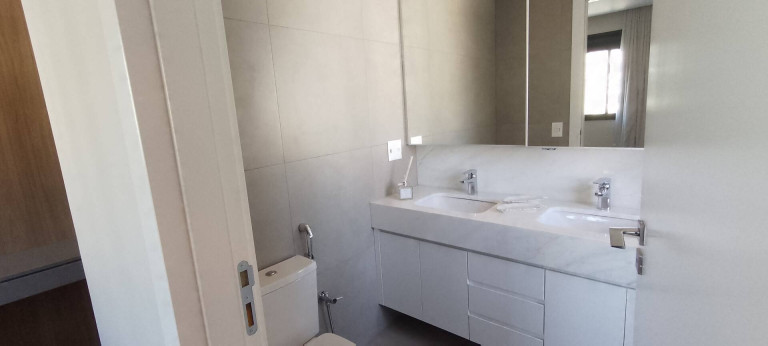 Imagem Apartamento com 4 Quartos à Venda, 140 m² em Serra - Belo Horizonte Imagem Apartamento com 4 Quartos à Venda, 140 m² em Serra - Belo Horizonte